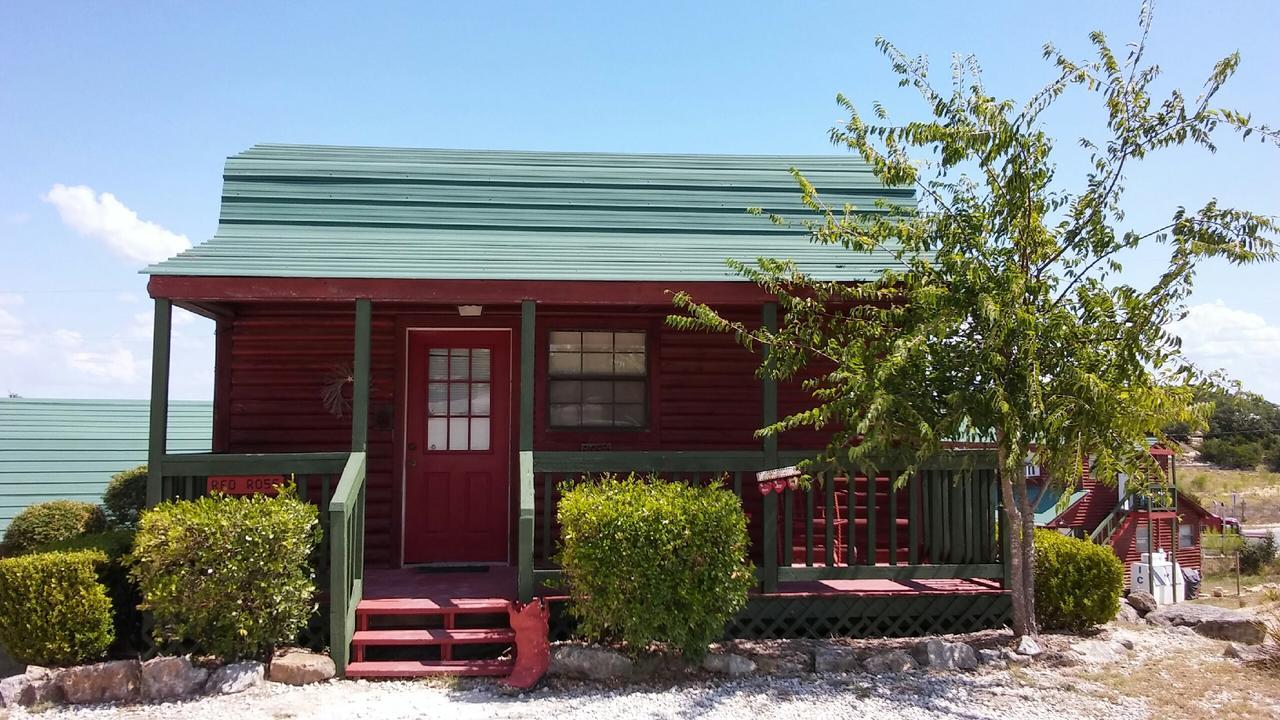 Top Of The Hill Rv Resort & Cabins Waring Exterior foto